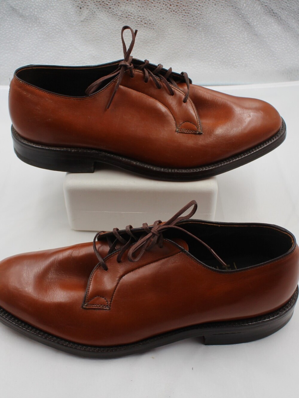 Johnston & Murphy Vintage Size 10.5 Plain Toe Blucher Derby Dress Shoes Tan